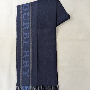 Burberry London Soild 90% Merino Wool & 10% Cashmere Blue Scarf Made In Scotland